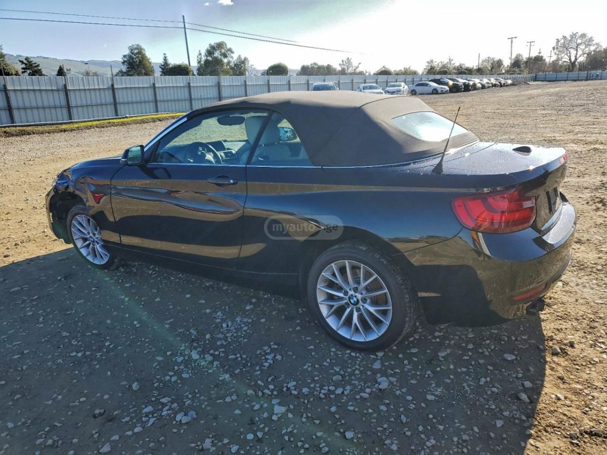 BMW 228 2016 — photo 2