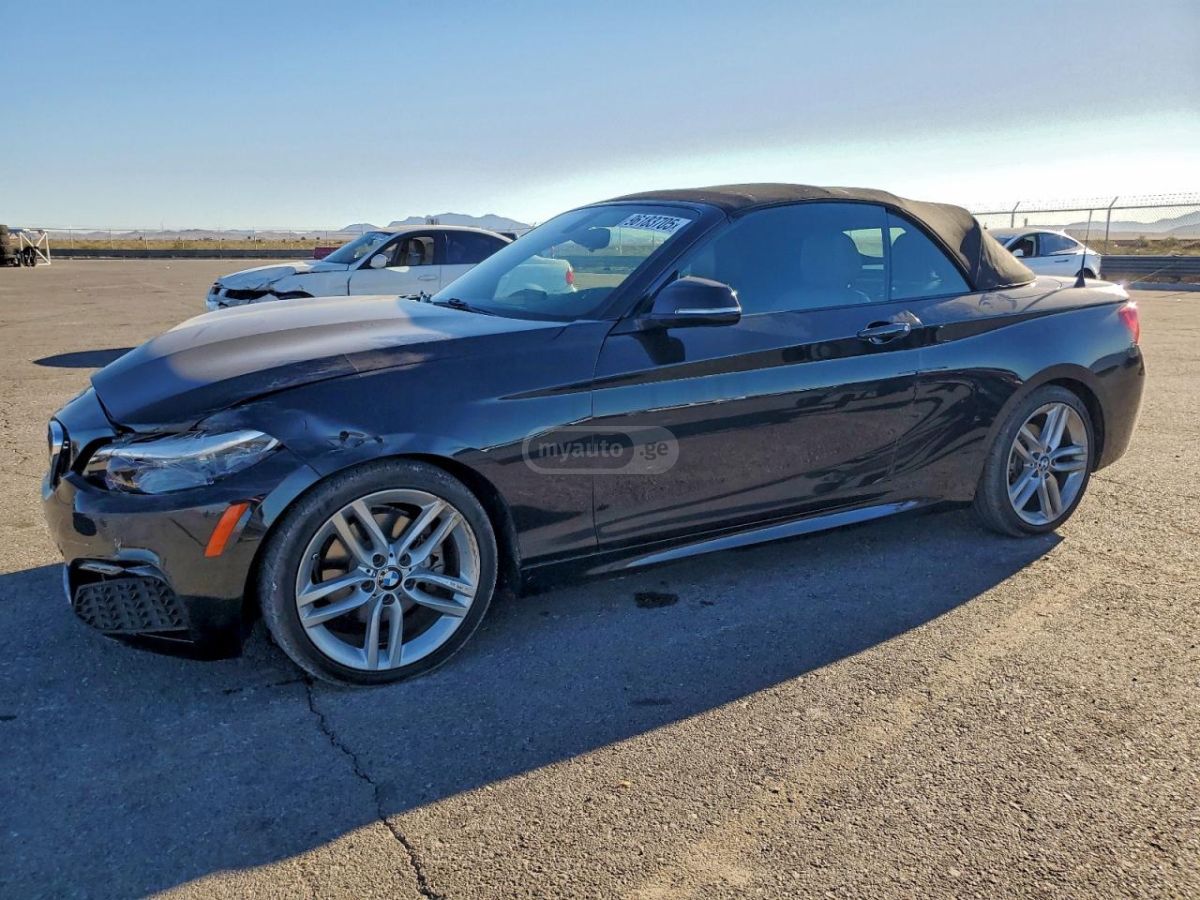 BMW 228