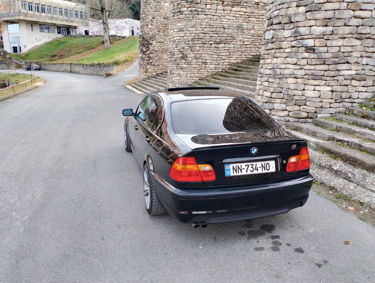 BMW 325 2002 — photo 2