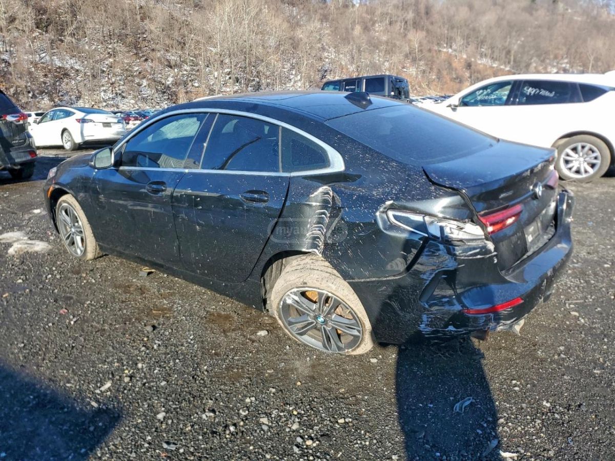 BMW 228 2022 — photo 2