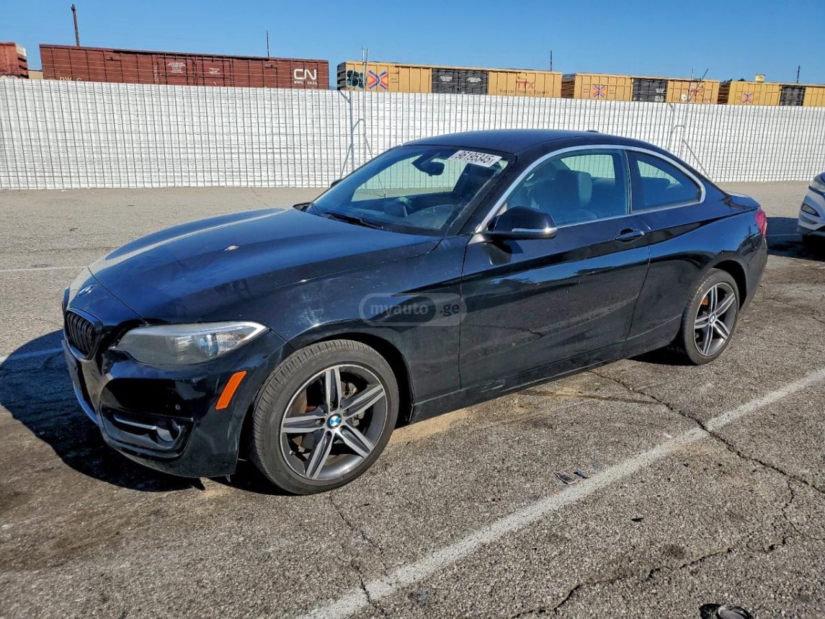 BMW 230i