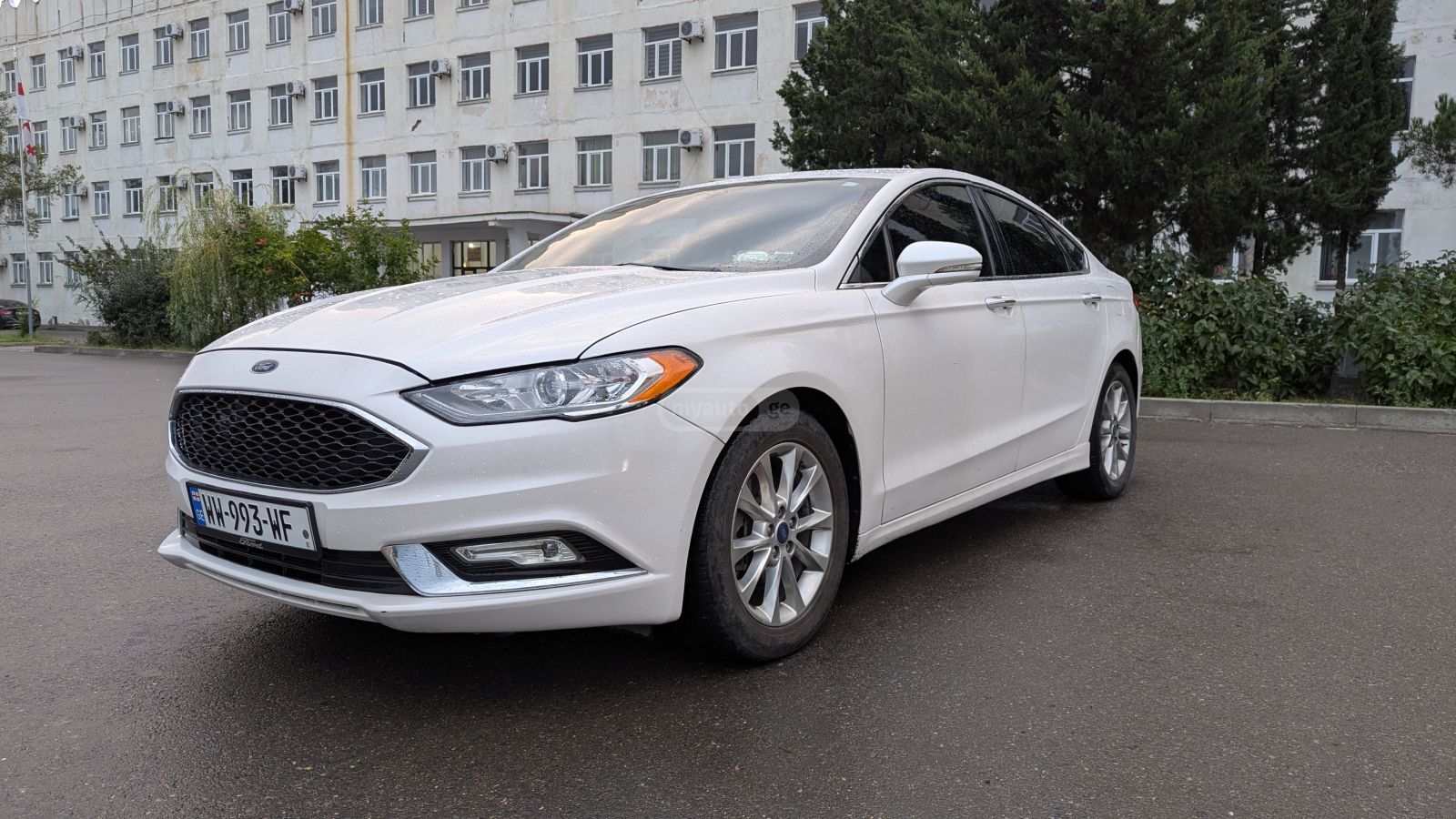 Ford Fusion 2017 — photo 2