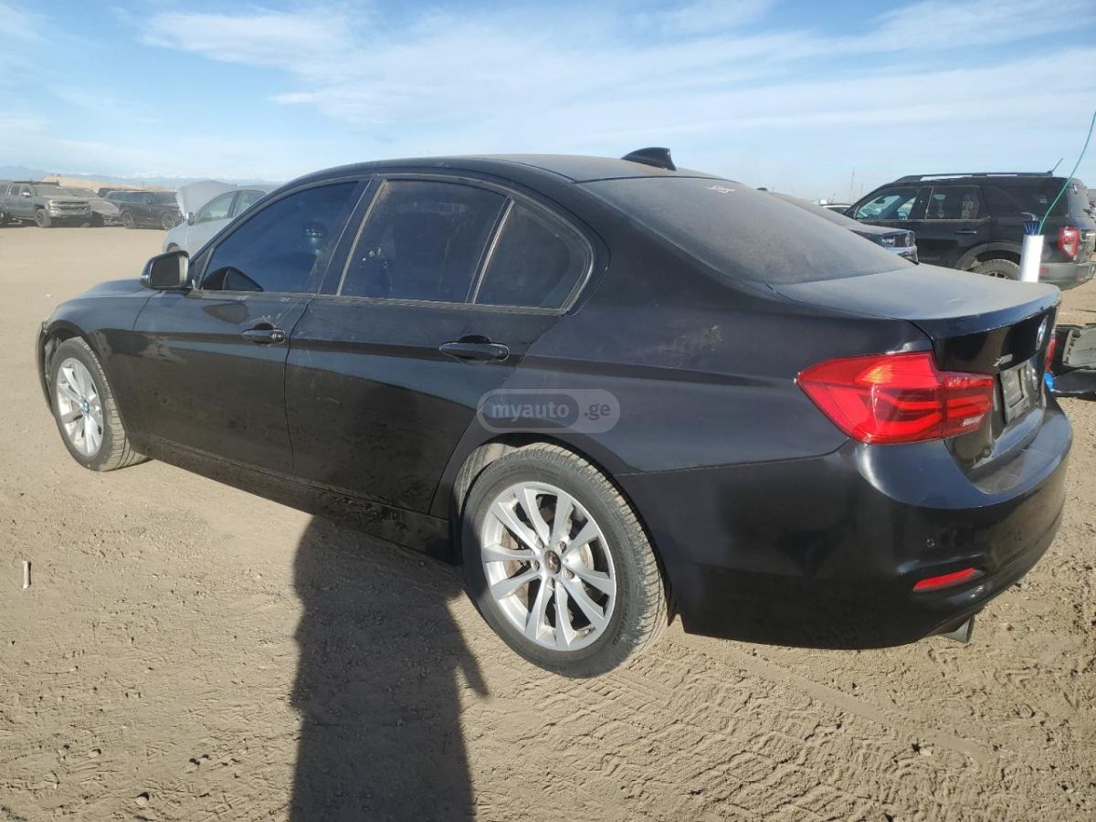 BMW 320 2016 — photo 2