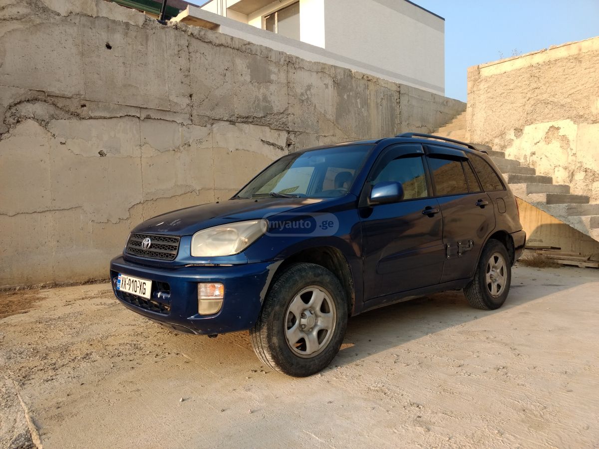 Toyota RAV4 2001 — photo 2
