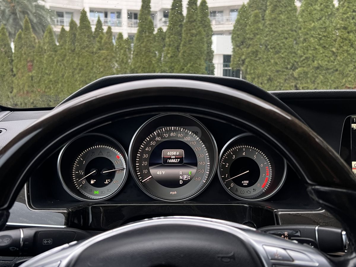 Mercedes-Benz E 350 2014 — photo 2