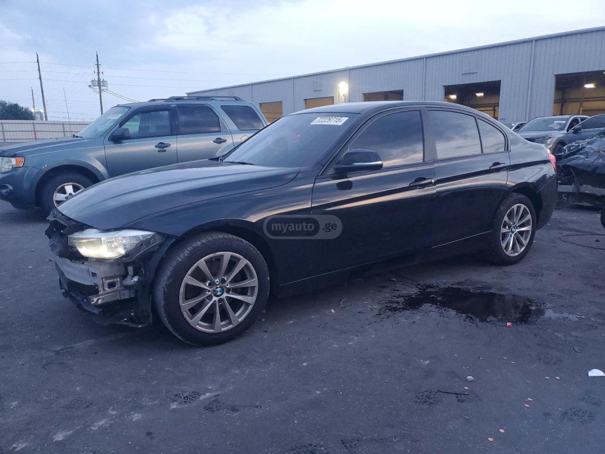 BMW 320