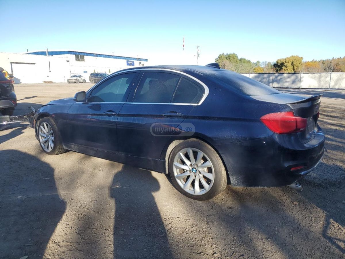 BMW 320 2017 — photo 2