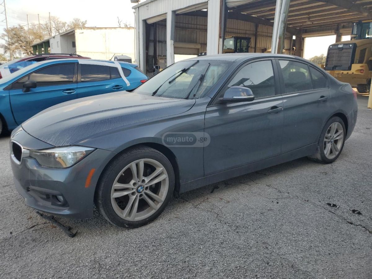 BMW 320