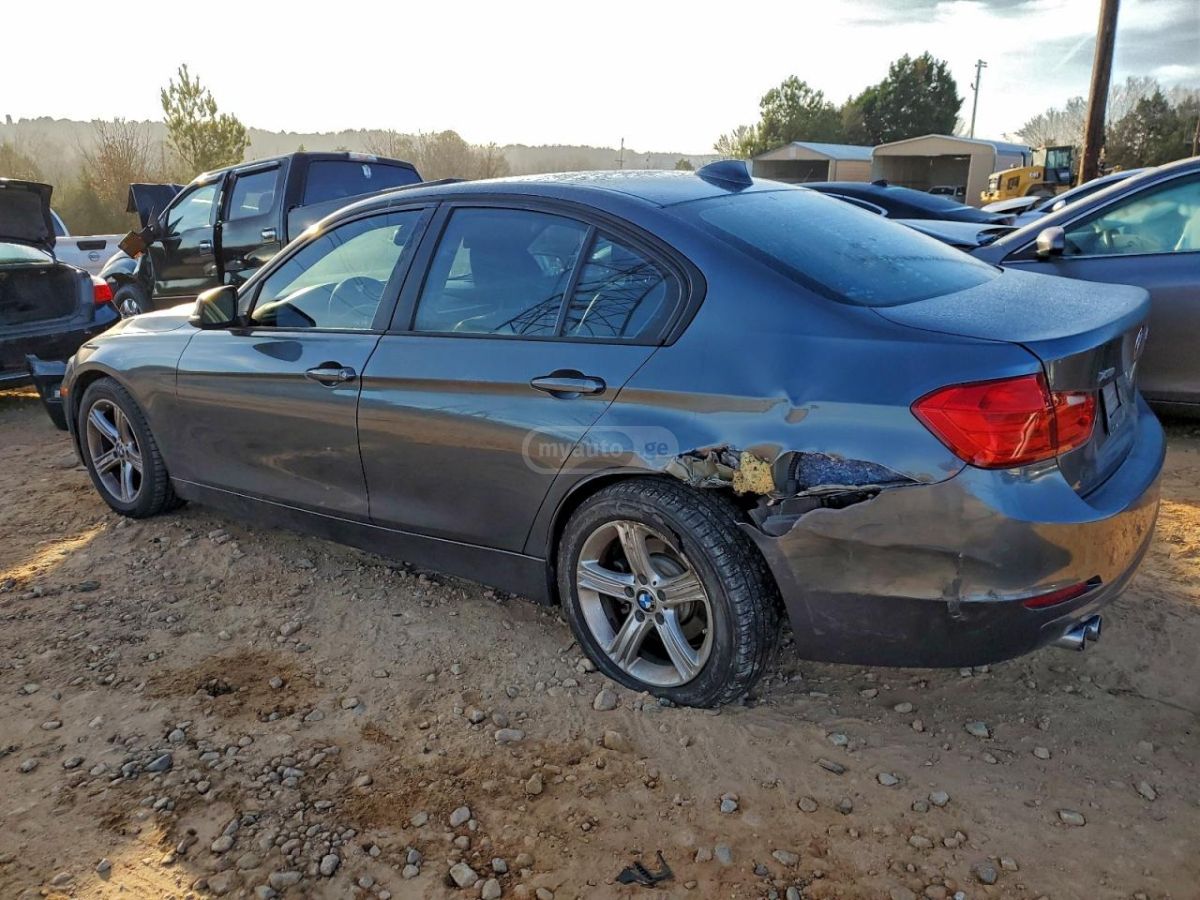 BMW 328 2015 — photo 2