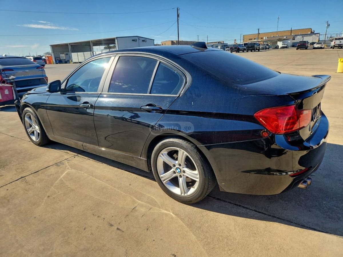 BMW 328 2015 — photo 2