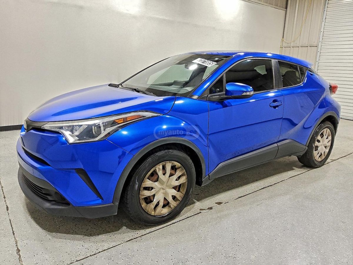 Toyota CHR 2019 — photo 2