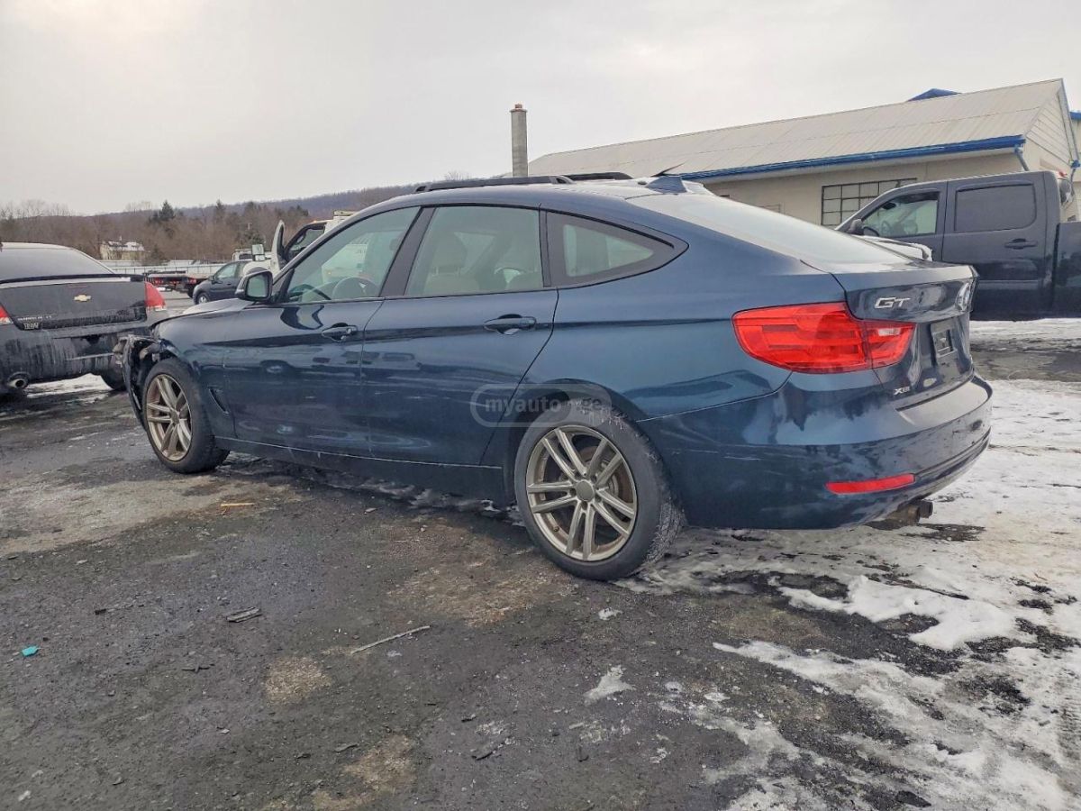 BMW 328 2016 — photo 2