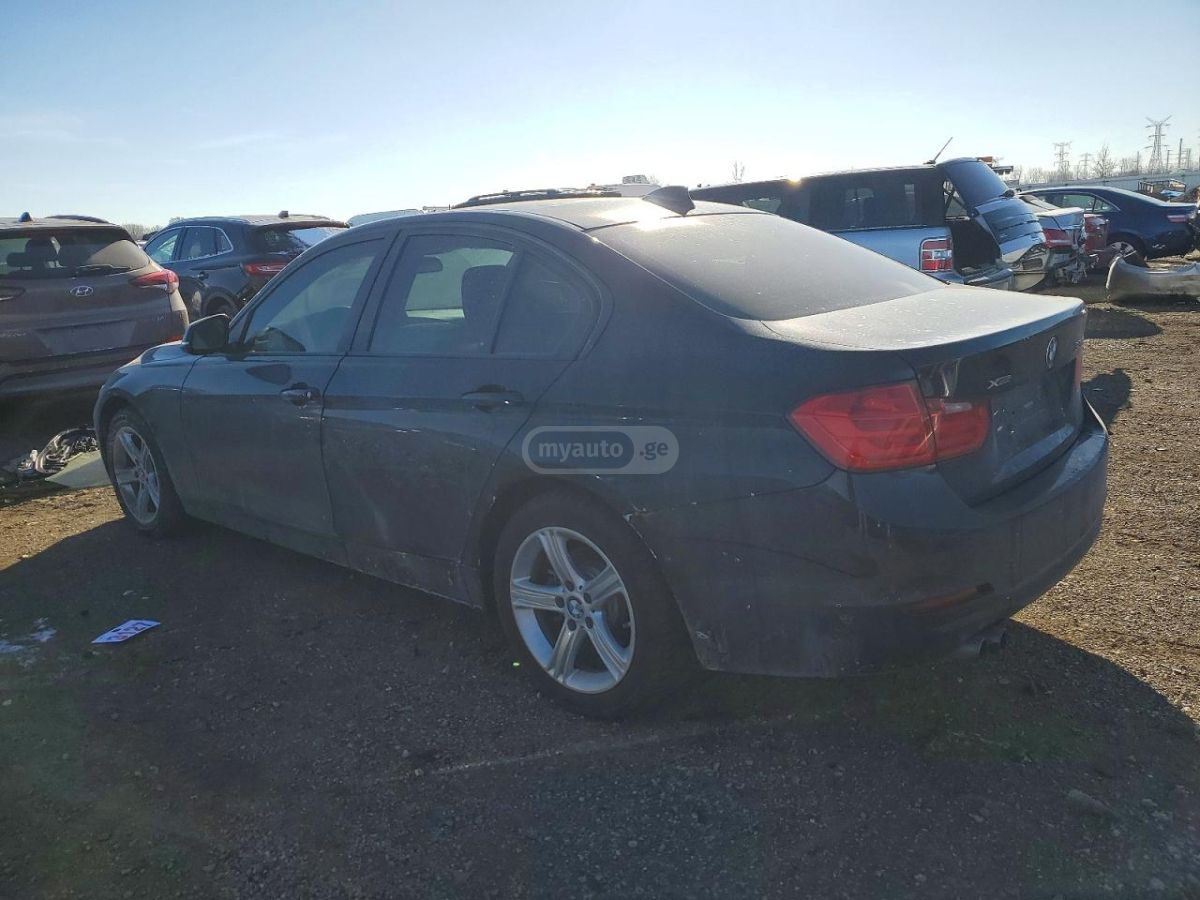 BMW 328 2015 — photo 2
