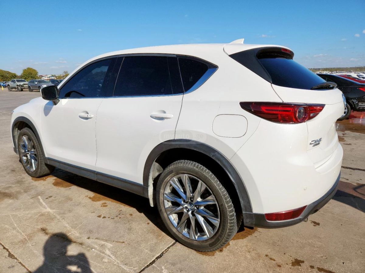 Mazda CX-5 2019 — photo 2