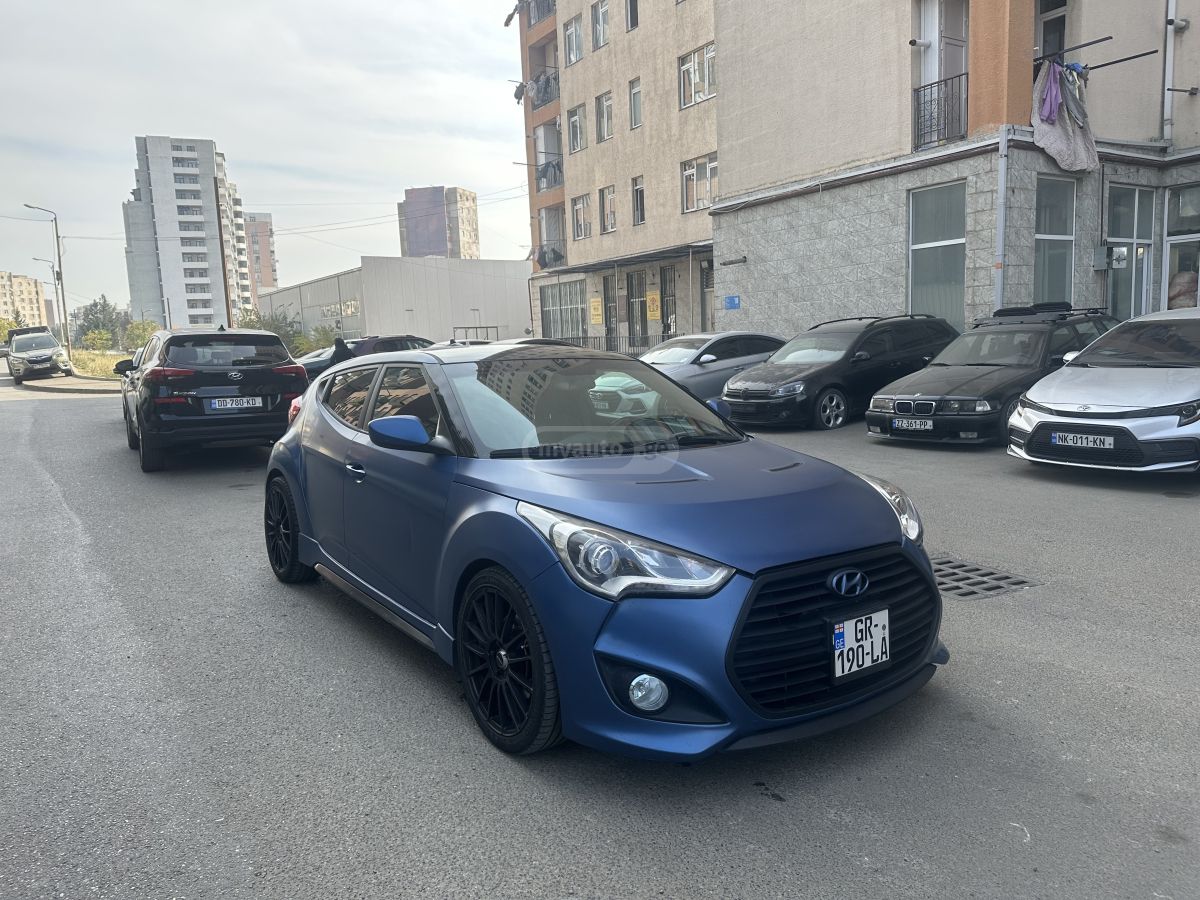 Hyundai Veloster