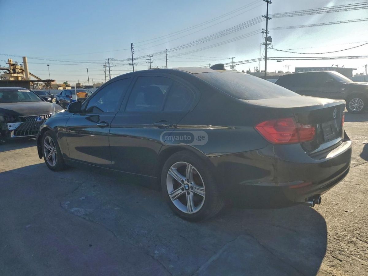 BMW 328 2015 — photo 2