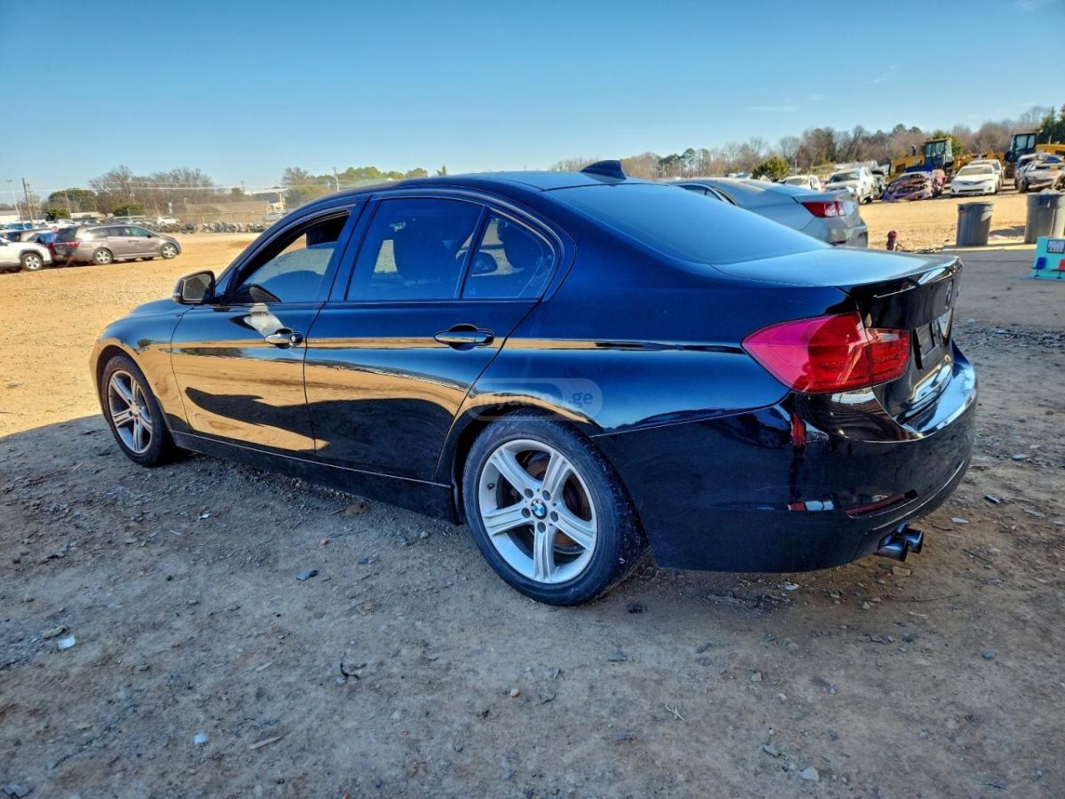 BMW 328 2015 — photo 2