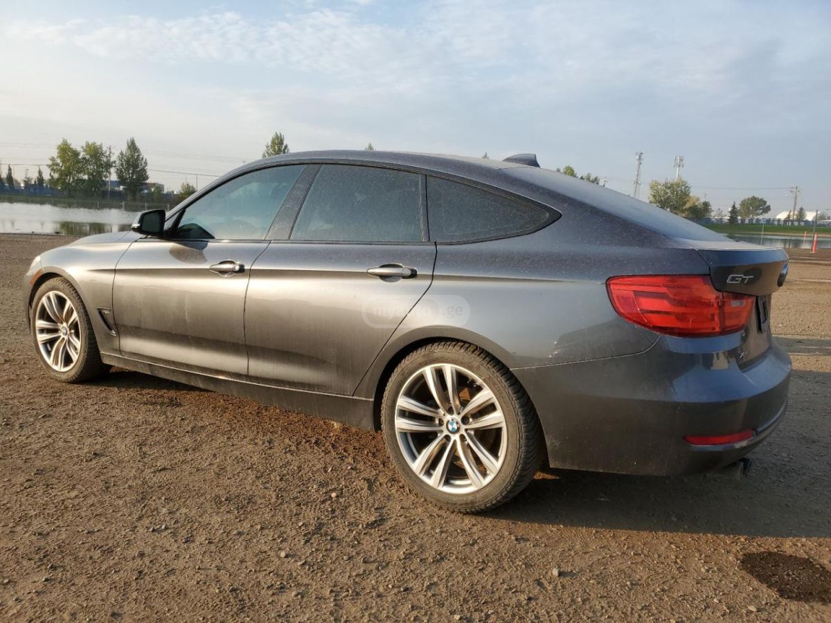 BMW 328 2016 — photo 2