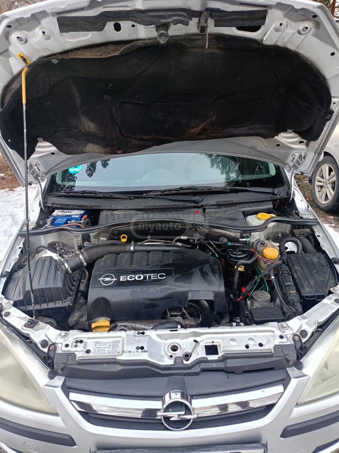 Opel Corsa 2004 — photo 2