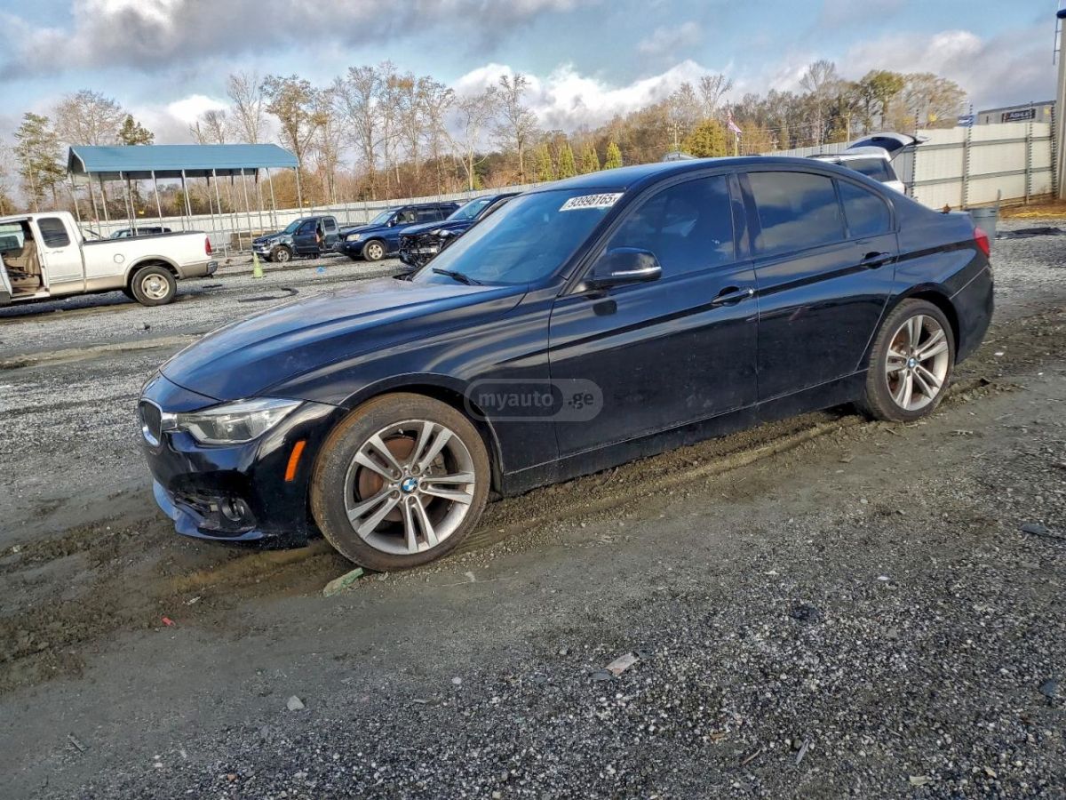 BMW 330