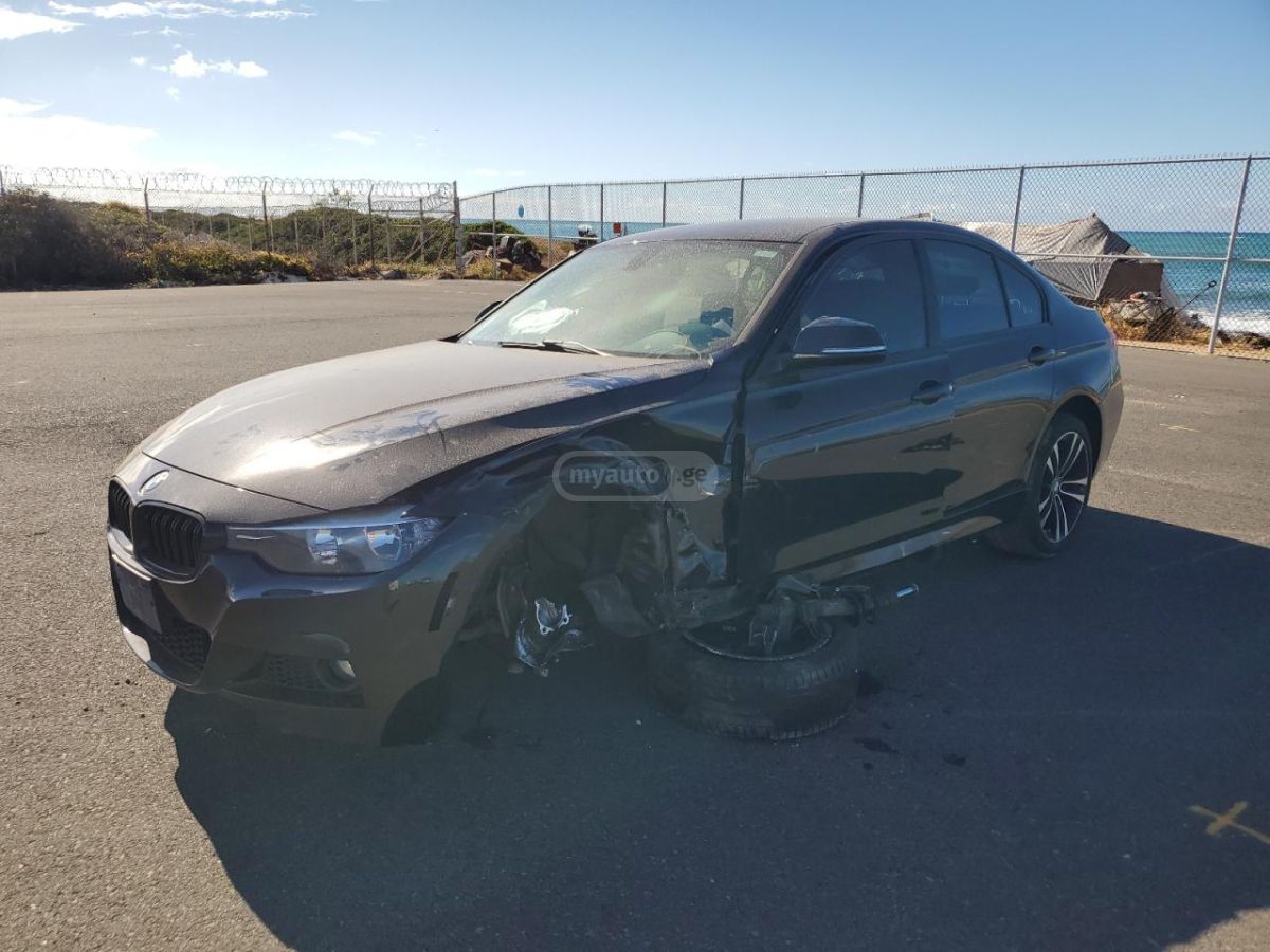 BMW 328 2015 — photo 2