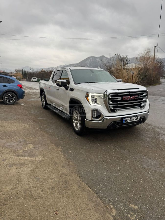 GMC Sierra 2021 — photo 2