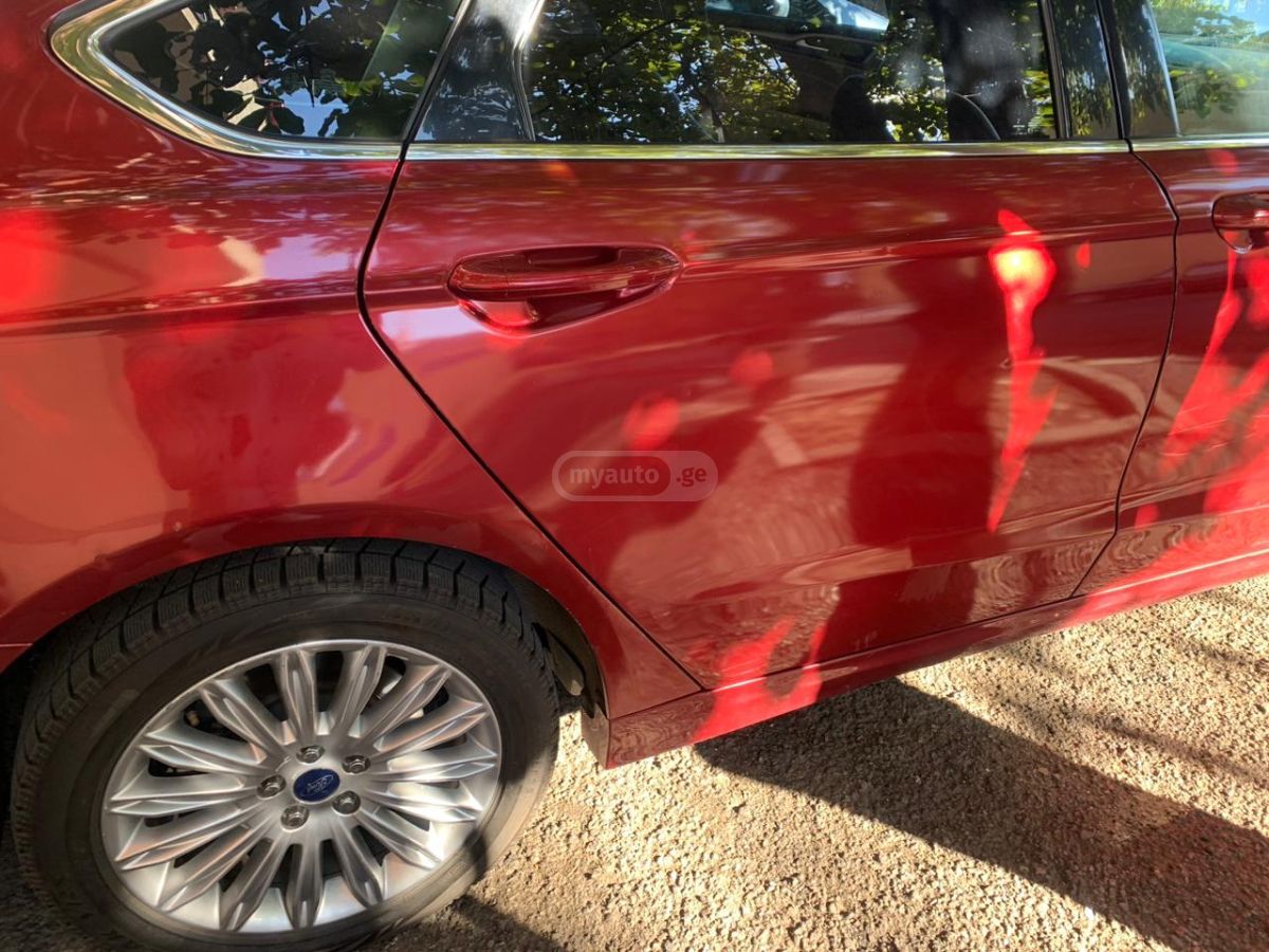 Ford Fusion 2012 — photo 2