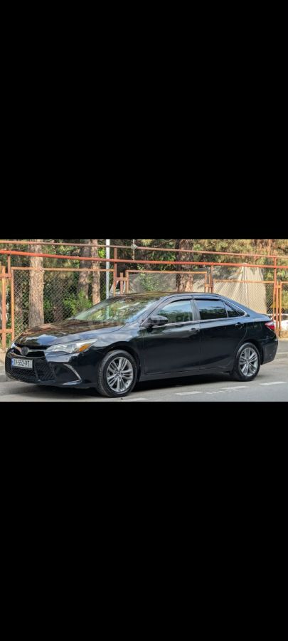 Toyota Camry 2015 — photo 2