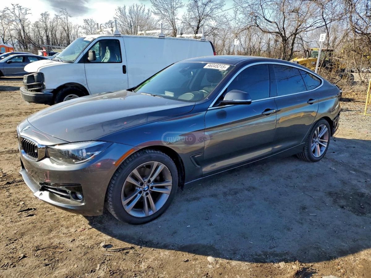 BMW 330