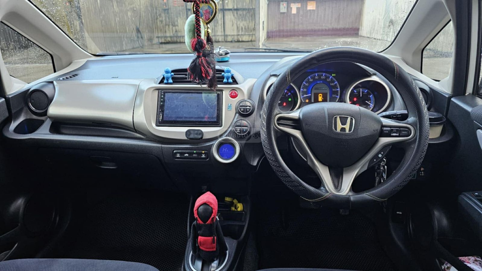 Honda Fit 2012 — photo 2