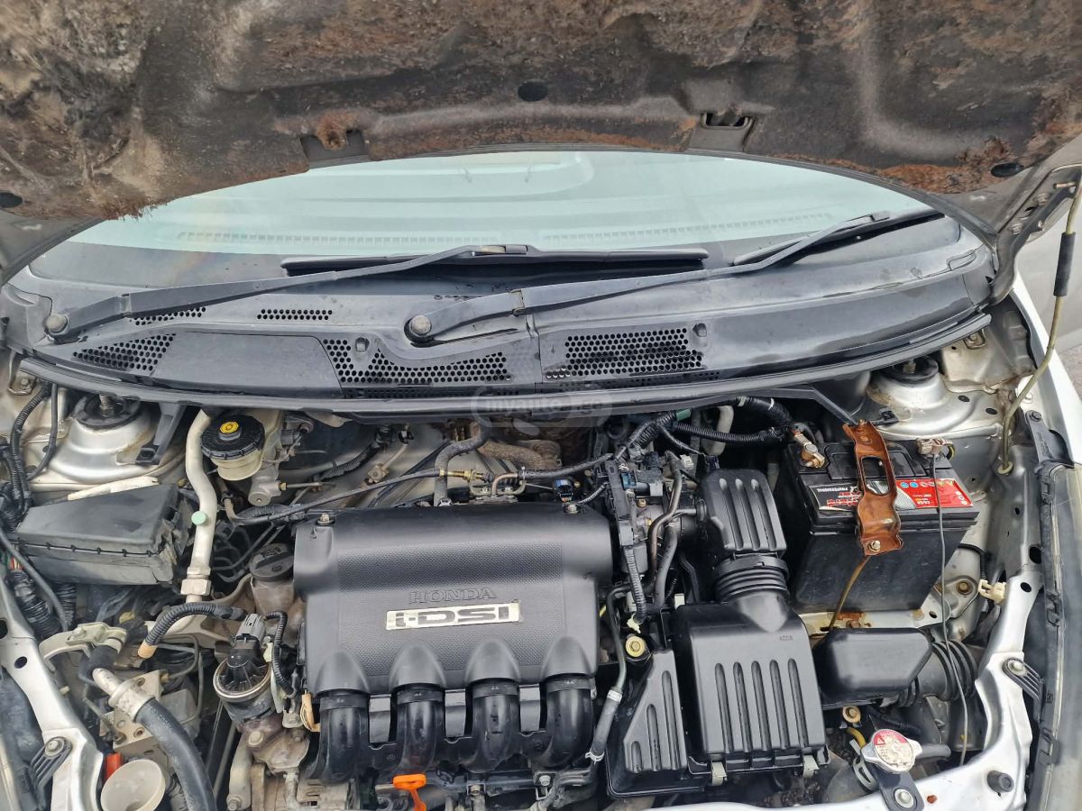 Honda Fit 2004 — photo 2