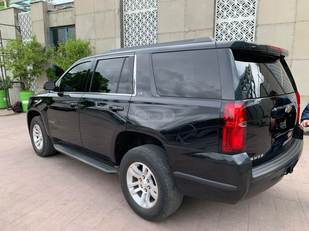 Chevrolet Suburban