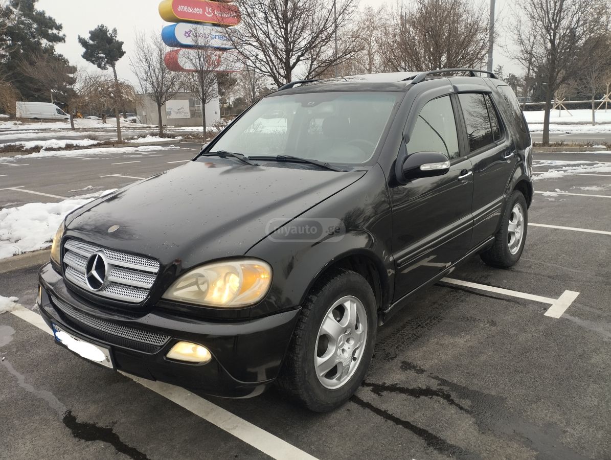 Mercedes-Benz ML 320