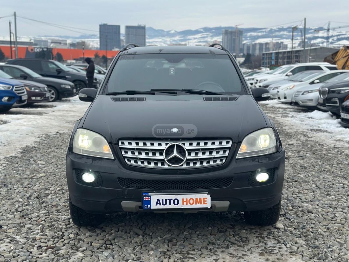 Mercedes-Benz ML 320 2005 — photo 2