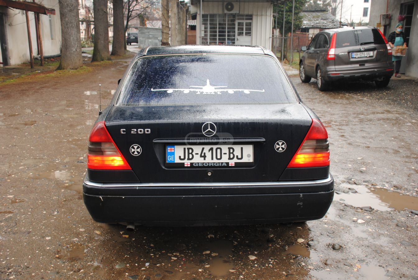 Mercedes-Benz C 202 1995 — photo 2