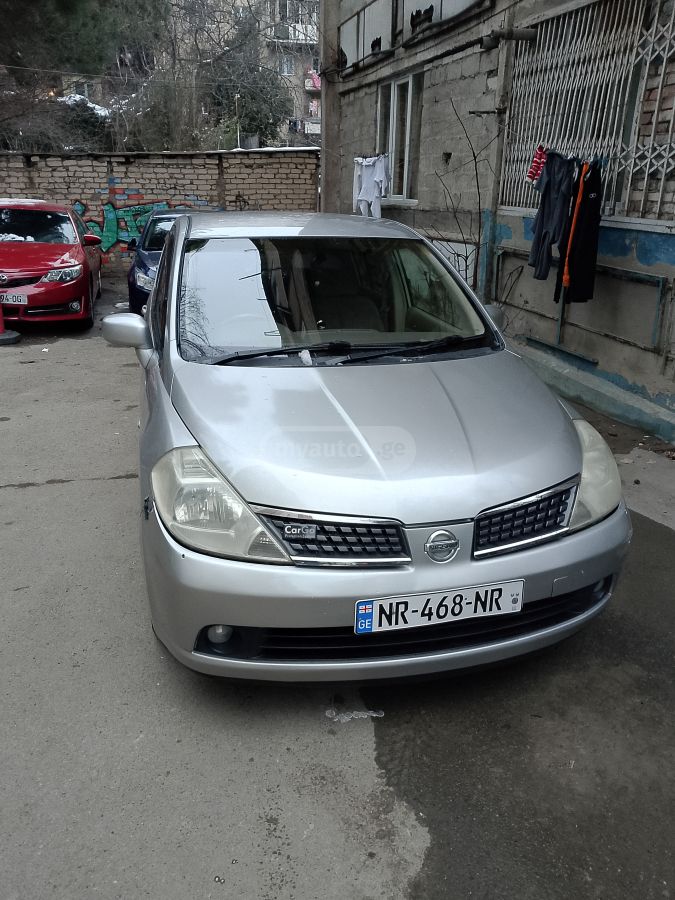 Nissan Tiida 2007 — photo 2
