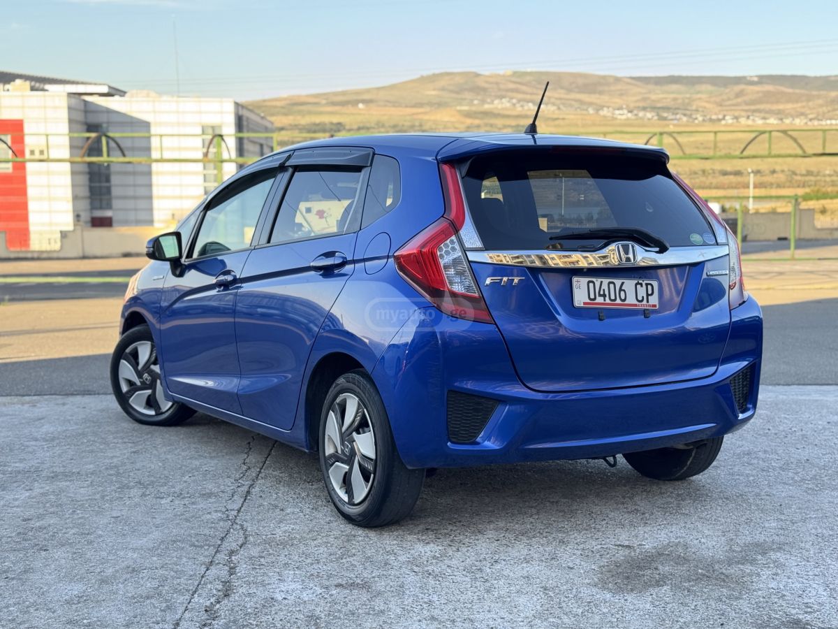 Honda FIT 2014 — photo 2