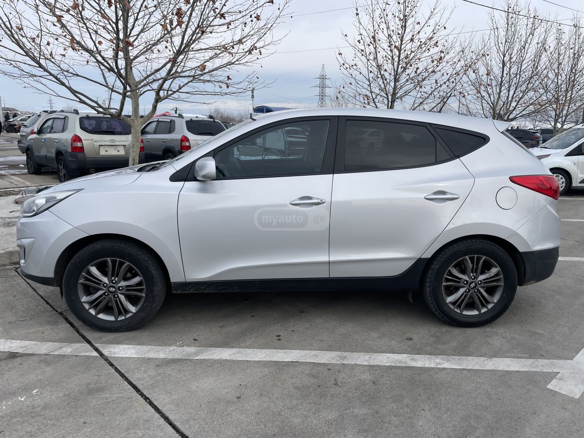 Hyundai Tucson 2014 — photo 2