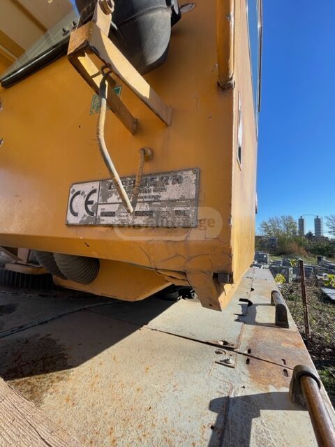 Liebherr 11614 1995 — photo 2