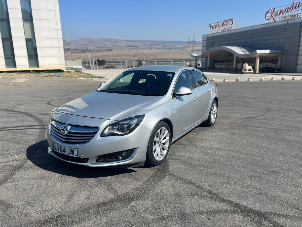 Opel Insignia