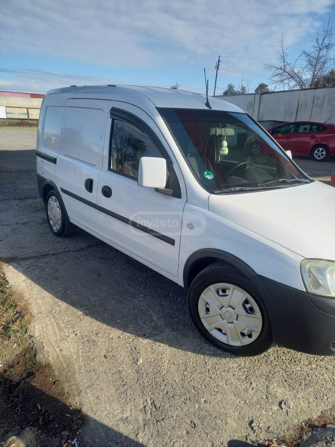 Opel Combo 2007 — photo 2