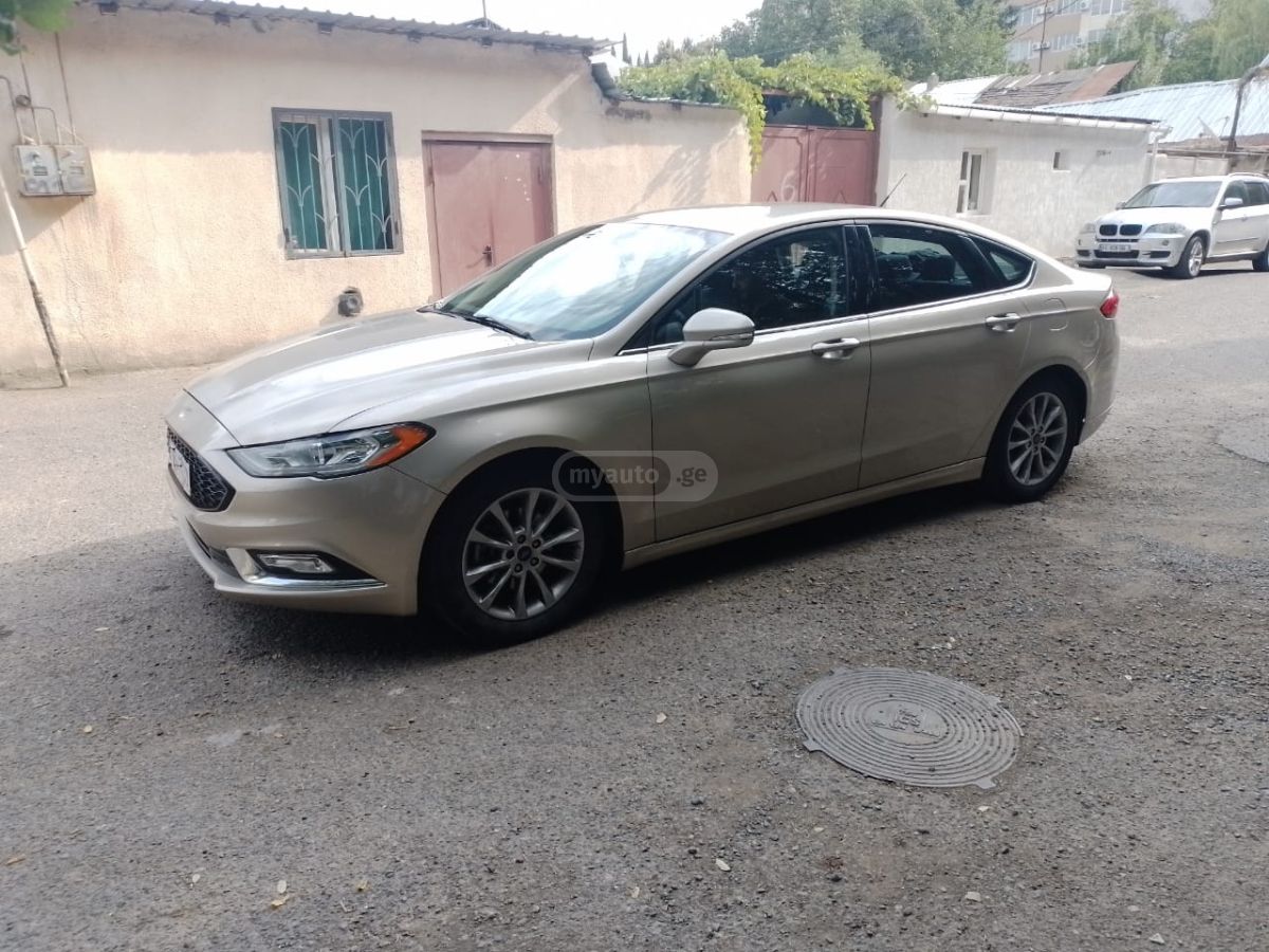 Ford Fusion 2017 — photo 2