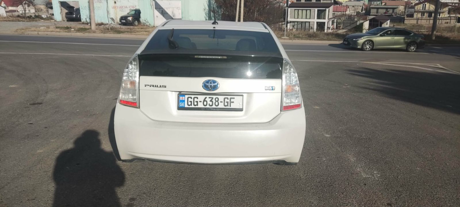 Toyota Prius 2011 — photo 2