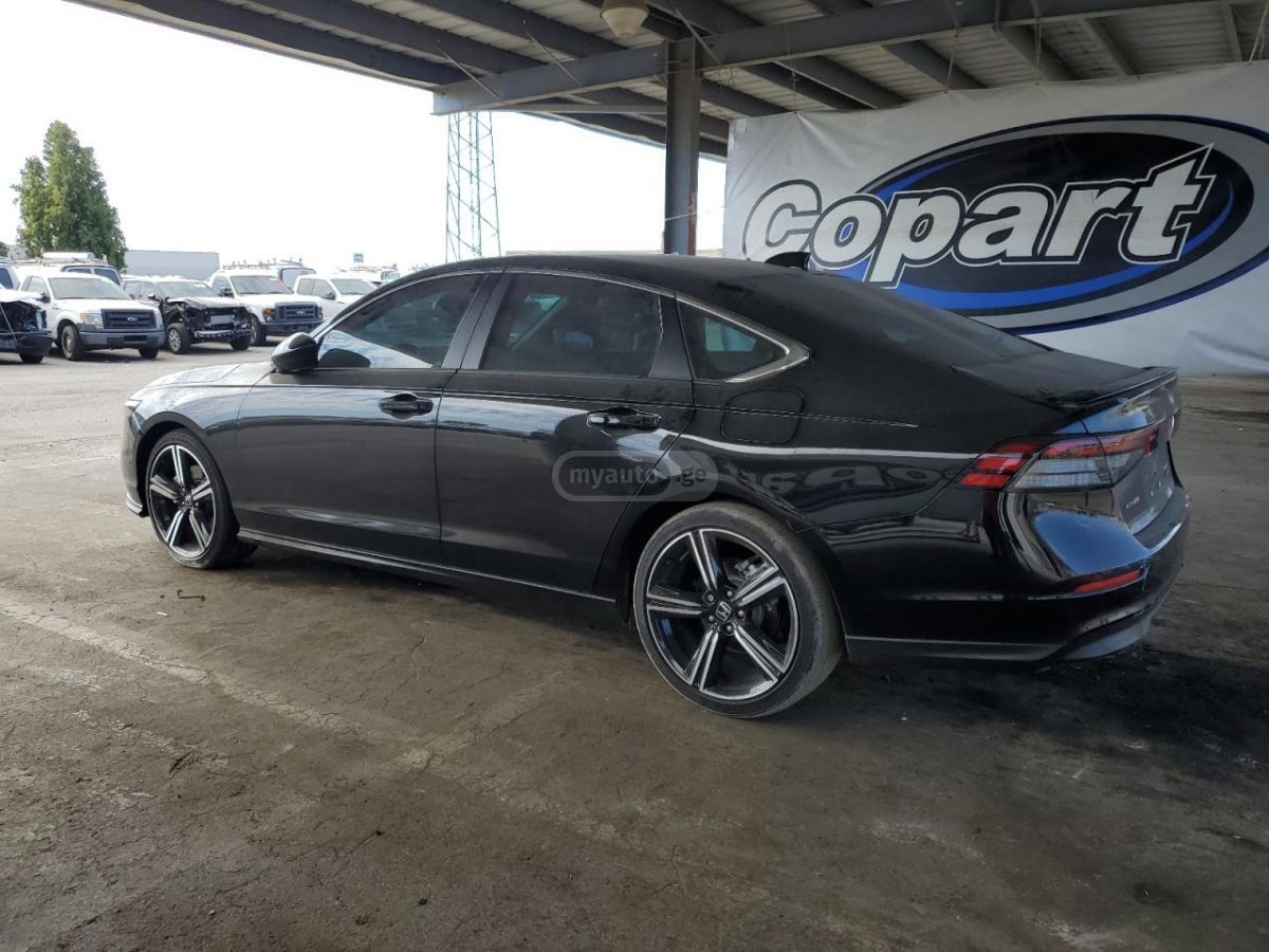 Honda Accord 2024 — photo 2
