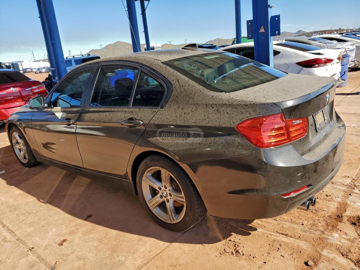 BMW 328 2015 — photo 2