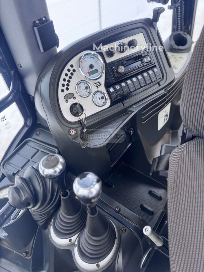 Jcb 4CX 2005 — photo 2