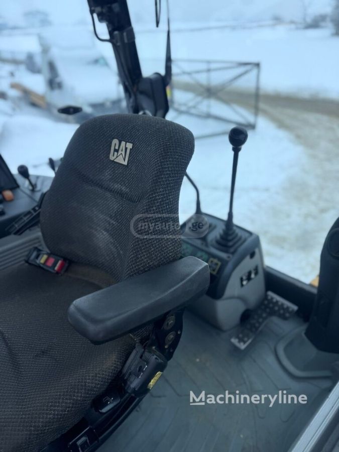 Caterpillar 428F 2010 — photo 2