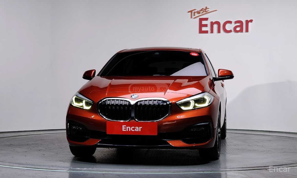 BMW 118 2020 — photo 2