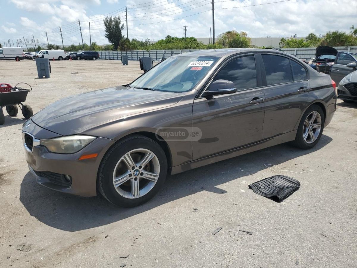 BMW 320