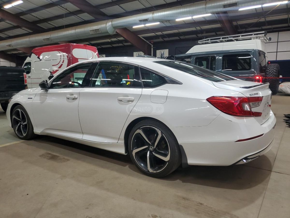 Honda Accord 2022 — photo 2